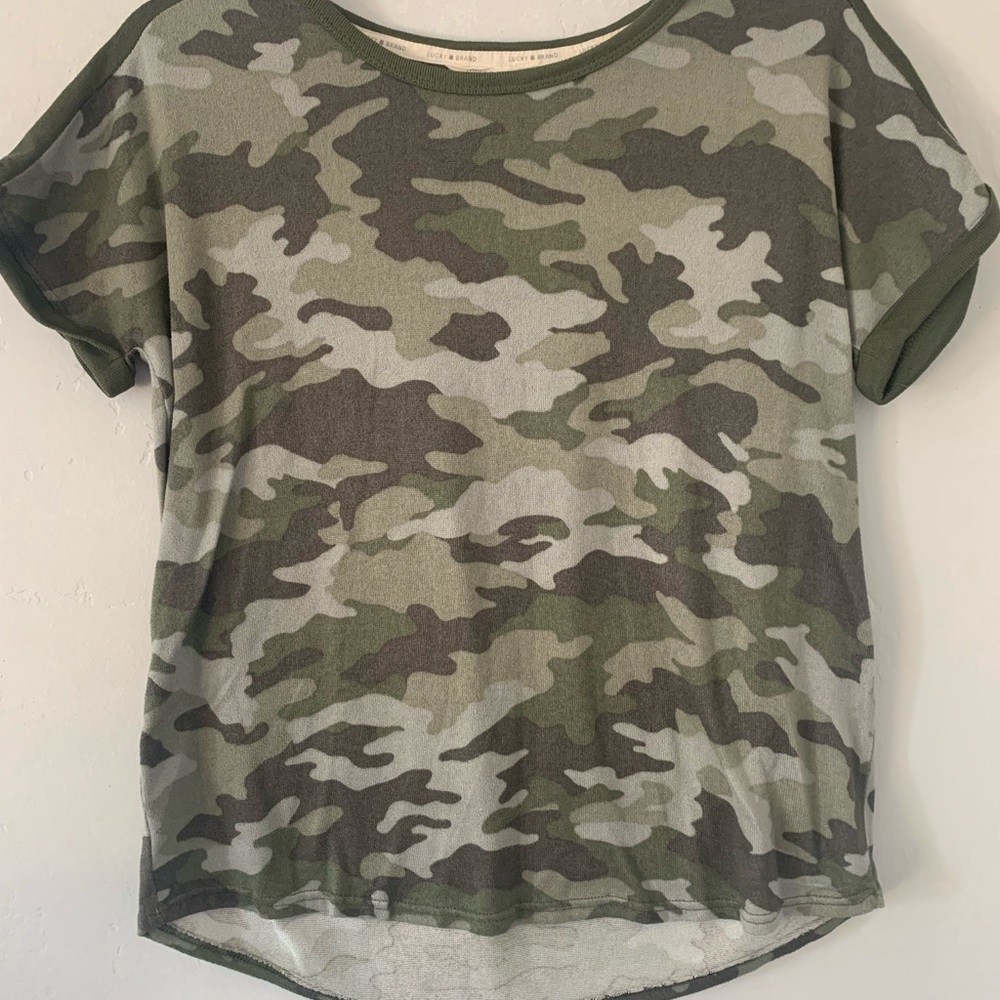 LUCKY 🍀 BRAND GREEN COMOFLAUGE TOP TEE SHIRT WOMENS WITH ROLLED SLEEVE SIZE  S